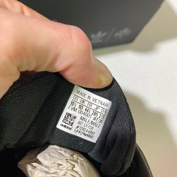 Adidas Ozrah x GUCCIMAZE - Picture 8 of 10